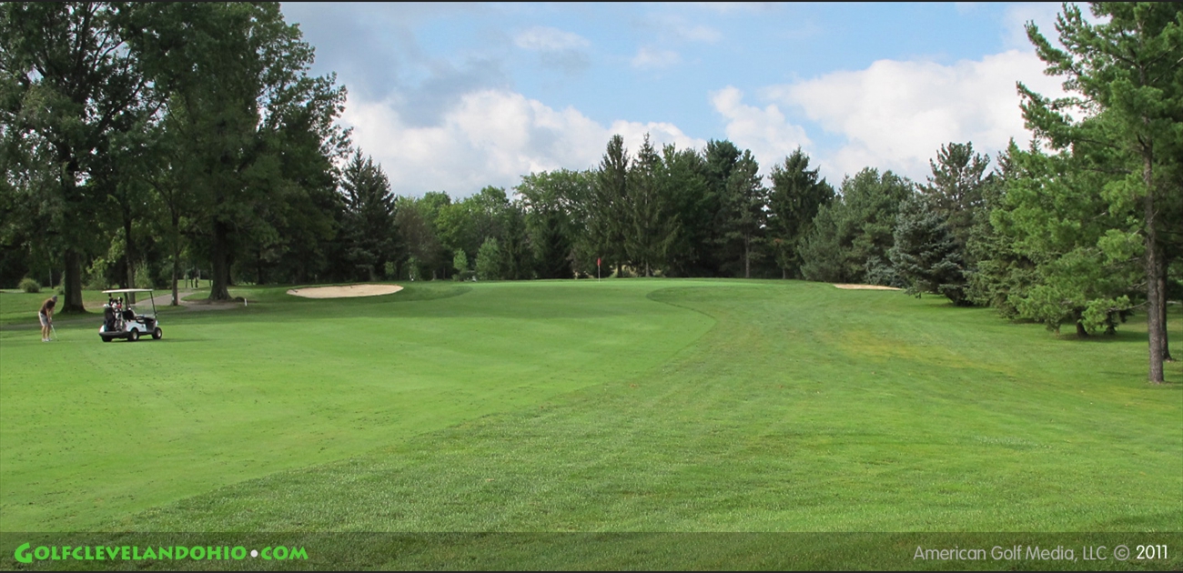 pinehills-01approach